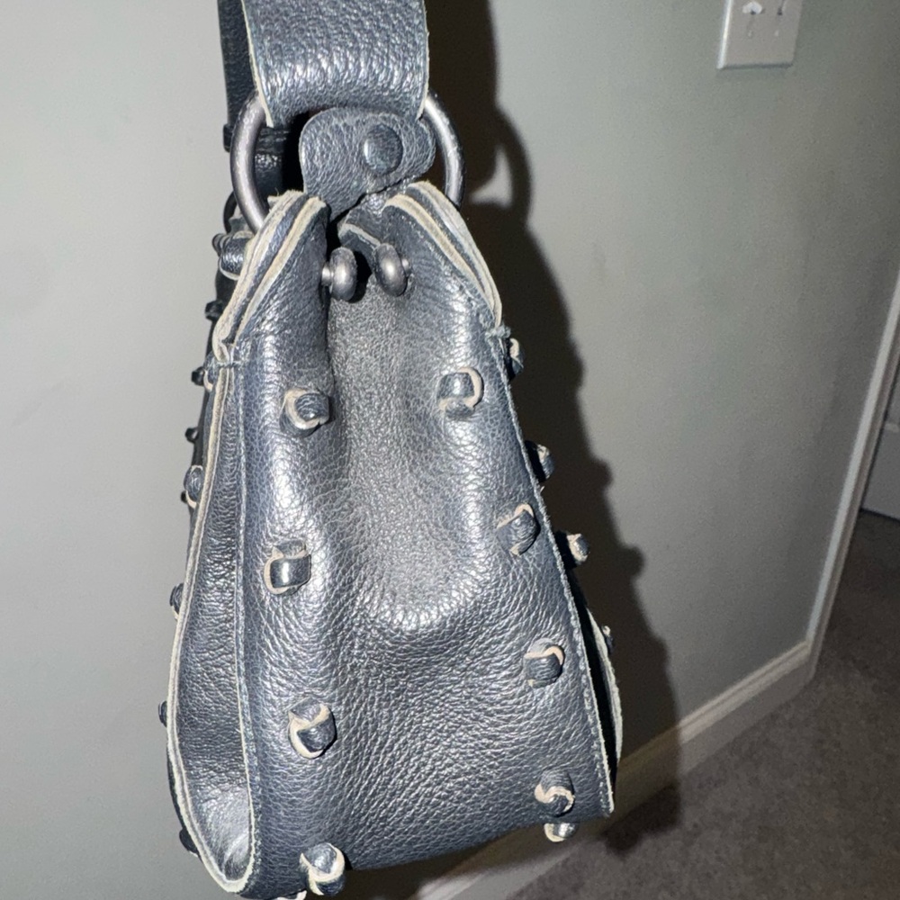Bottega veneta Studded Black Leather Shoulder Bag - Picture 4 of 16